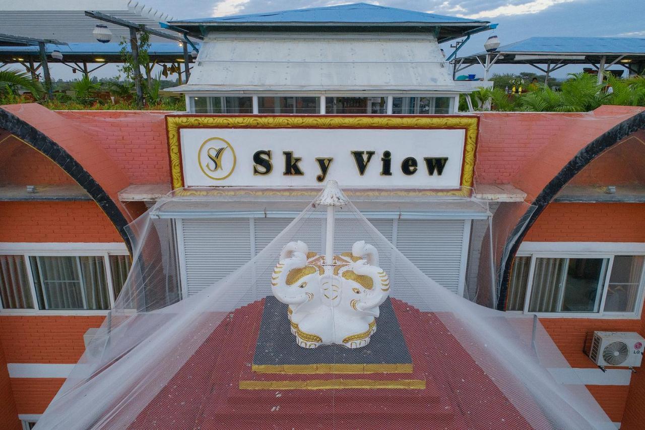 Sky View Hotel Bagan Exterior photo